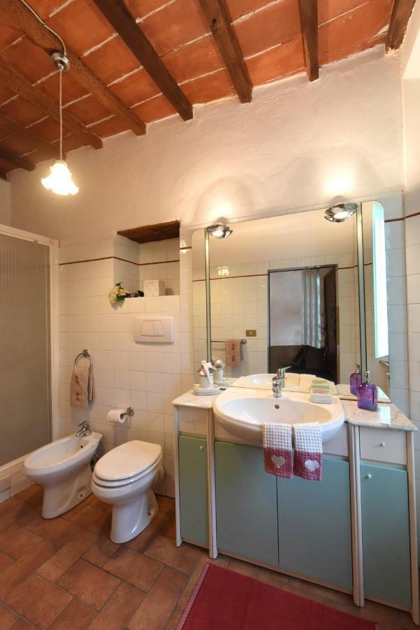 Apartamento Residenza Storica Il Pozzo San Quirico dʼOrcia Exterior foto